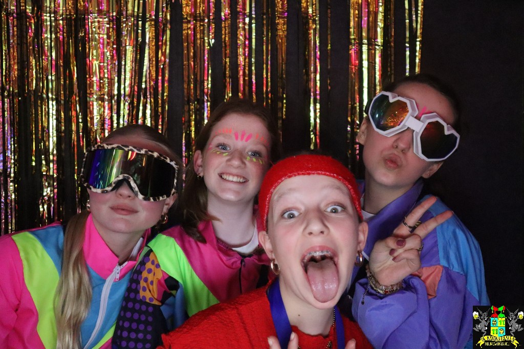 ../Images/Jeugd Opwarmbal Photobooth 172.jpg